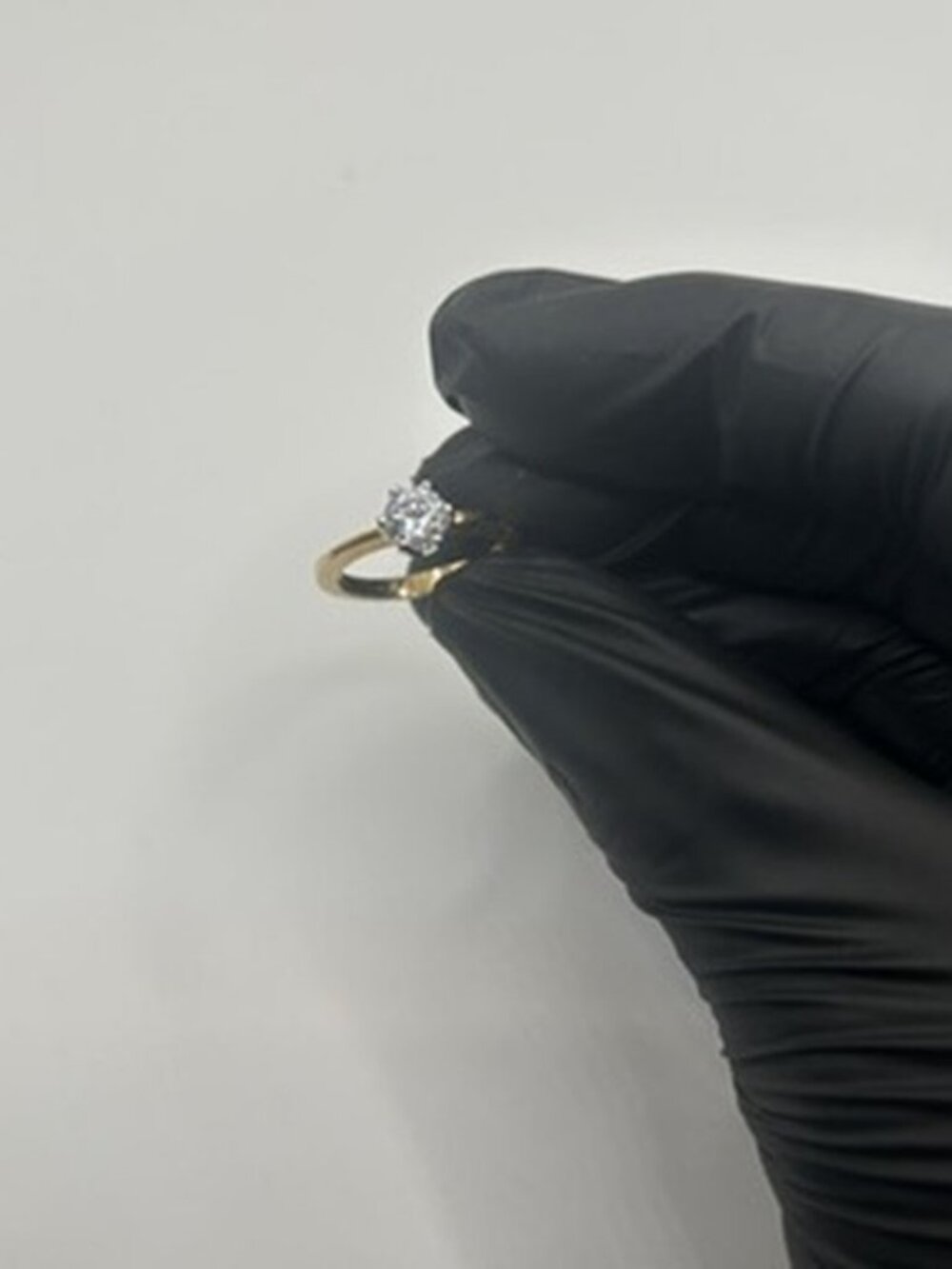 Vintage Gold CZ Solitaire Ring Womens Size 7 18k Plated Engagement Style New